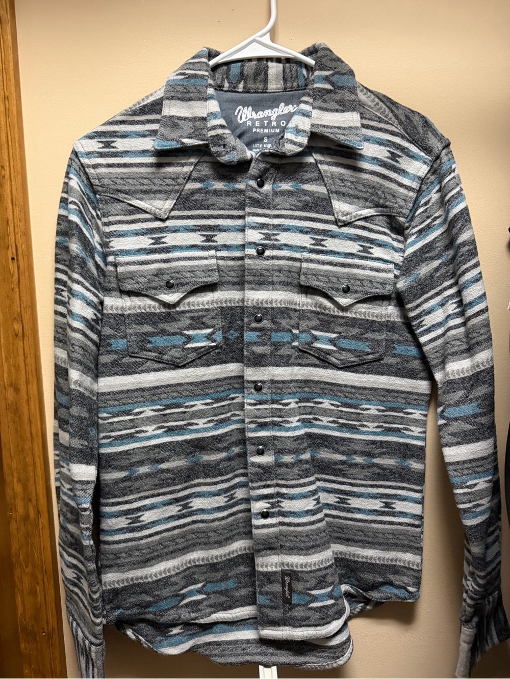 Wrangler Retro Jacket MENS SMALL - Gray and Blue Patterned Western Jacket